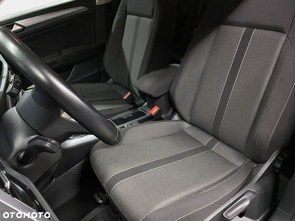 Volkswagen T-Roc - 15