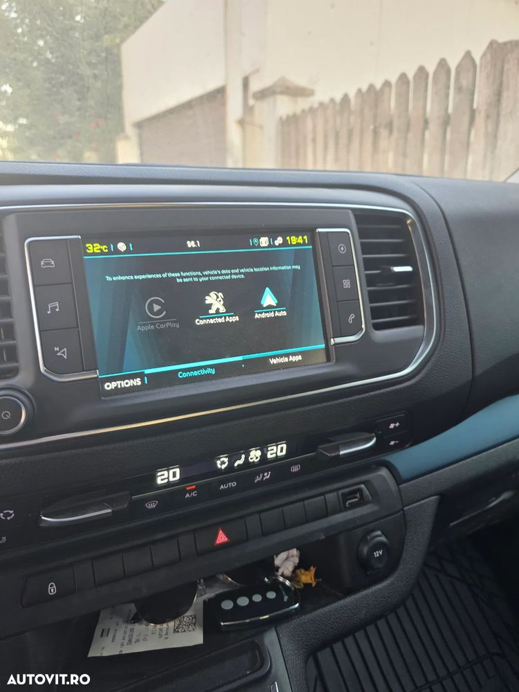 Peugeot Traveller L2 (50kWh) Allure - 8