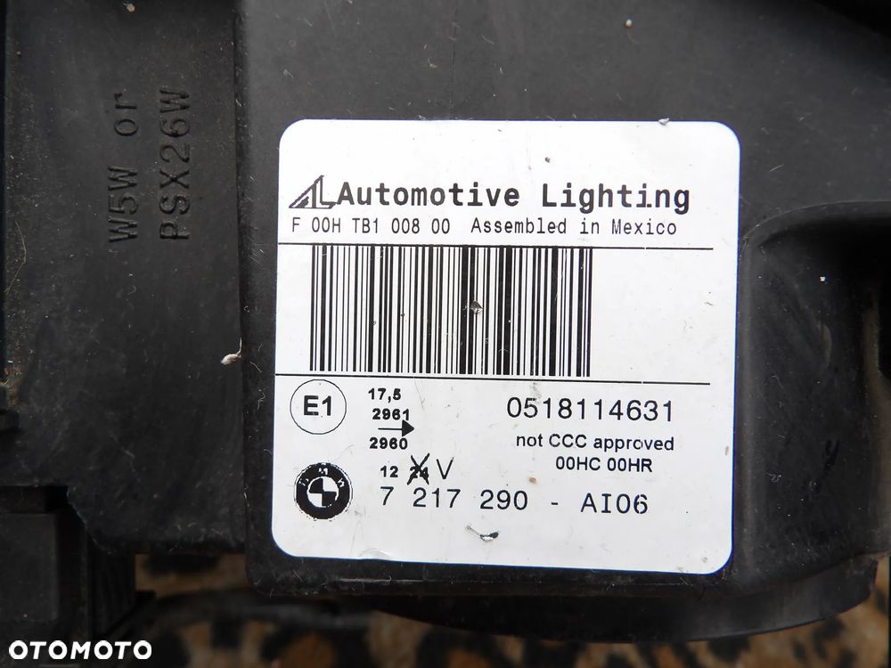 BMW - F25 - PRAWA LAMPA PRZEDNIA - H7 - USZKODZONE SZKŁO - UK - 10