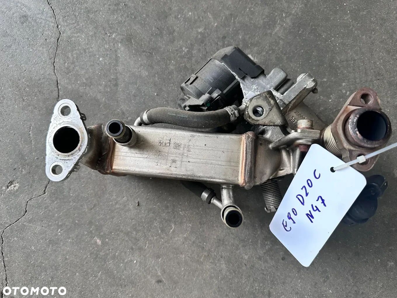 Zawór EGR chłodniczka EGR BMW E90 SILNIK N47 D20C - 1