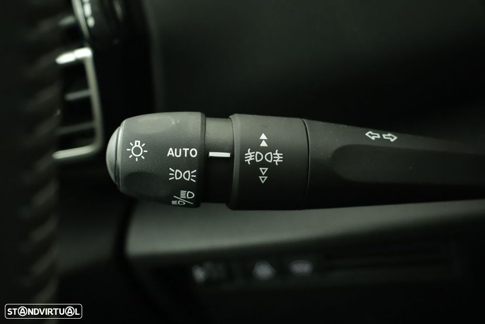 Citroën C4 1.2 PureTech Plus EAT8 - 15