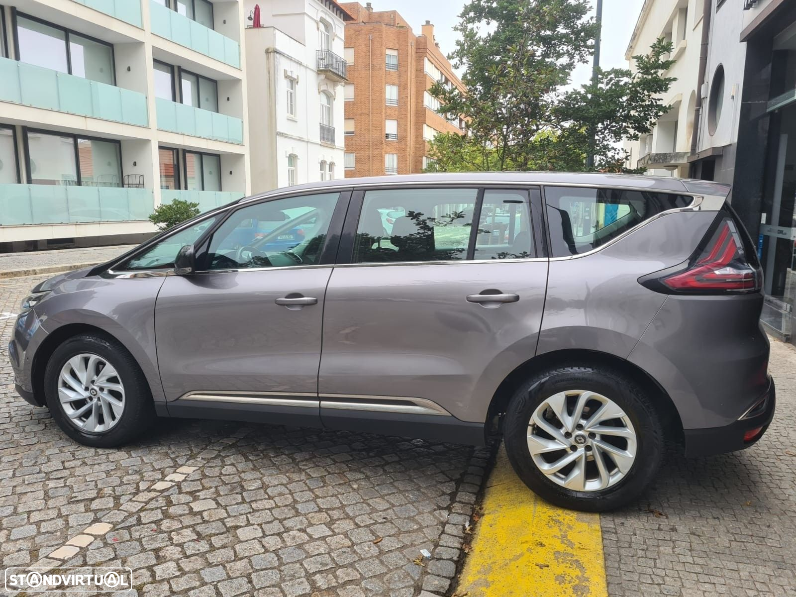 Renault Espace 1.6 dCi Zen - 8