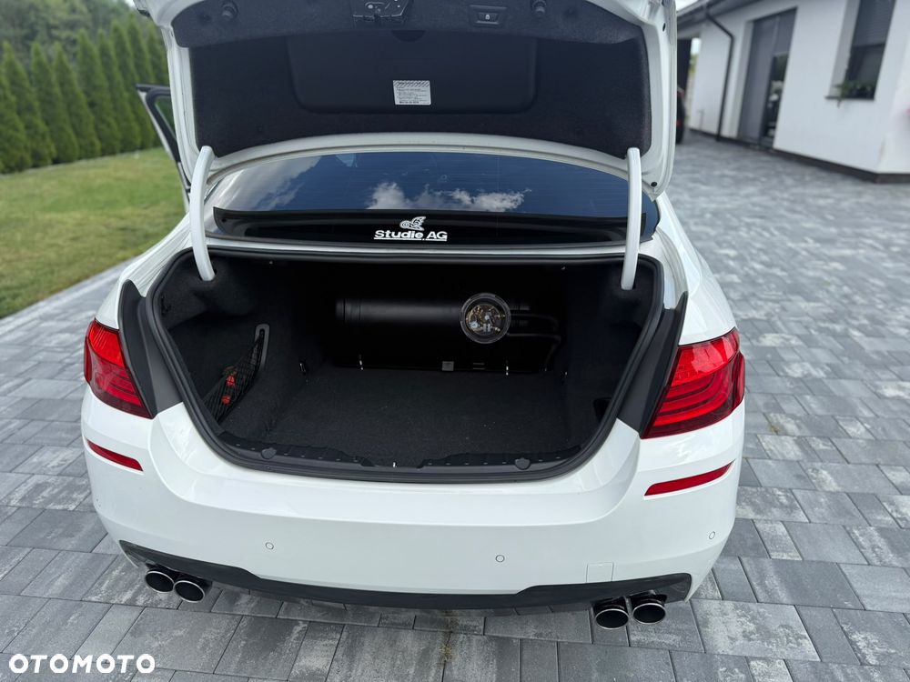 BMW Seria 5 - 33