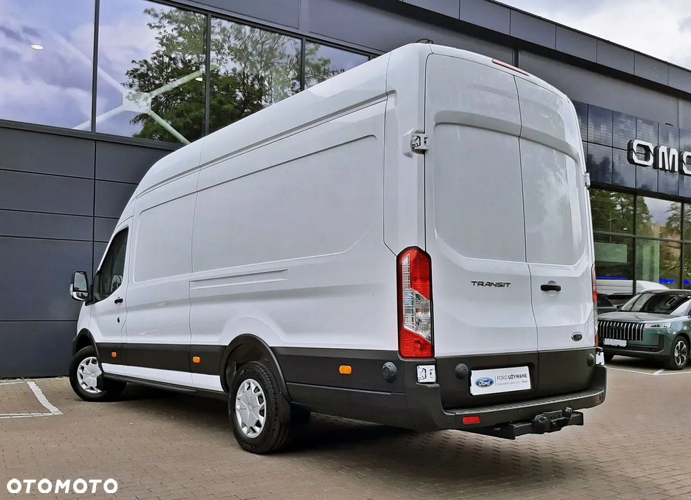 Ford Transit - 19