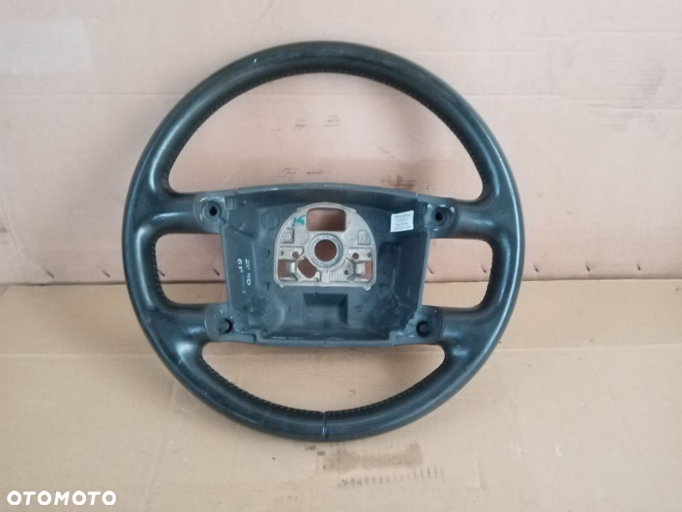 Kierownica oryginalna VW Touareg 3D0419091K - 1