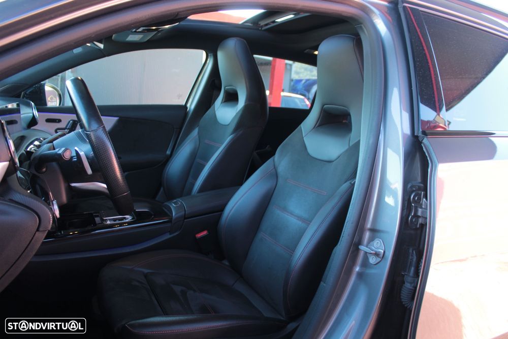 Mercedes-Benz A 180 7G-DCT AMG Line - 7