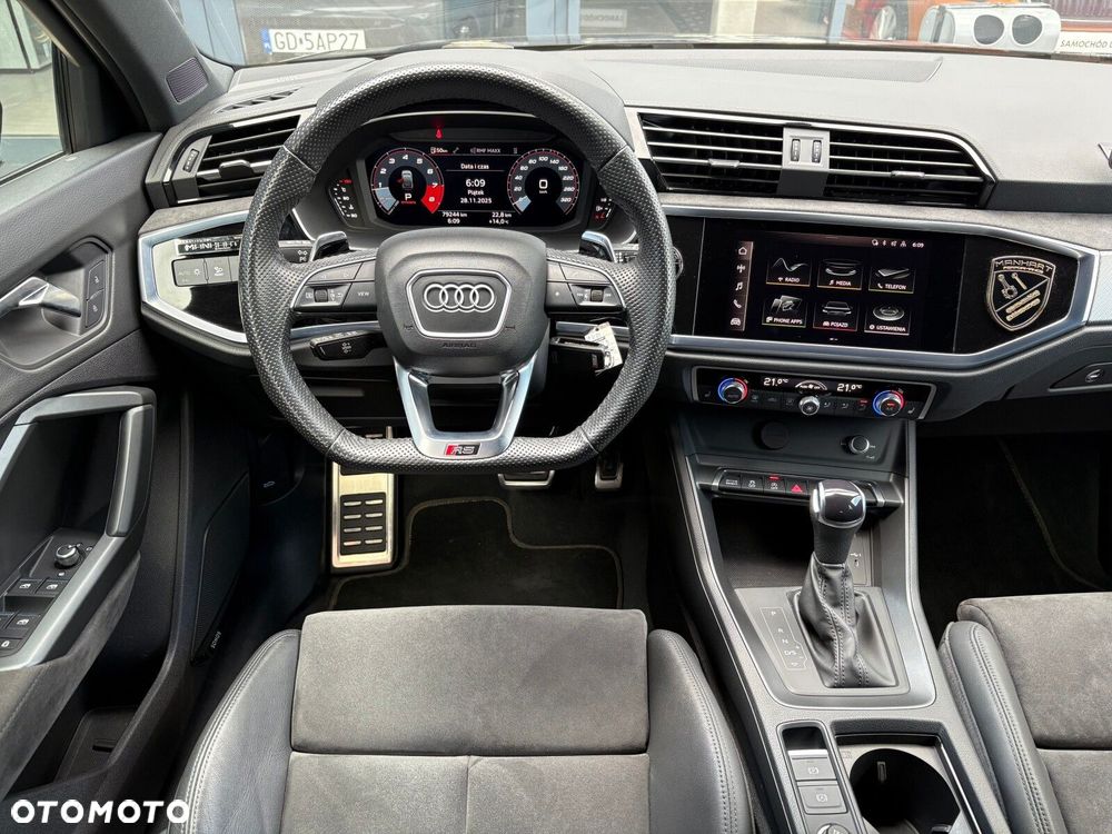 Audi RS Q3 - 11