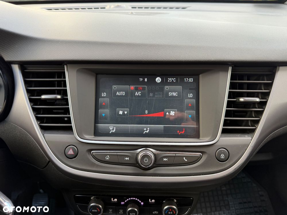Opel Crossland X 1.2 T 120 Lat S&S - 12