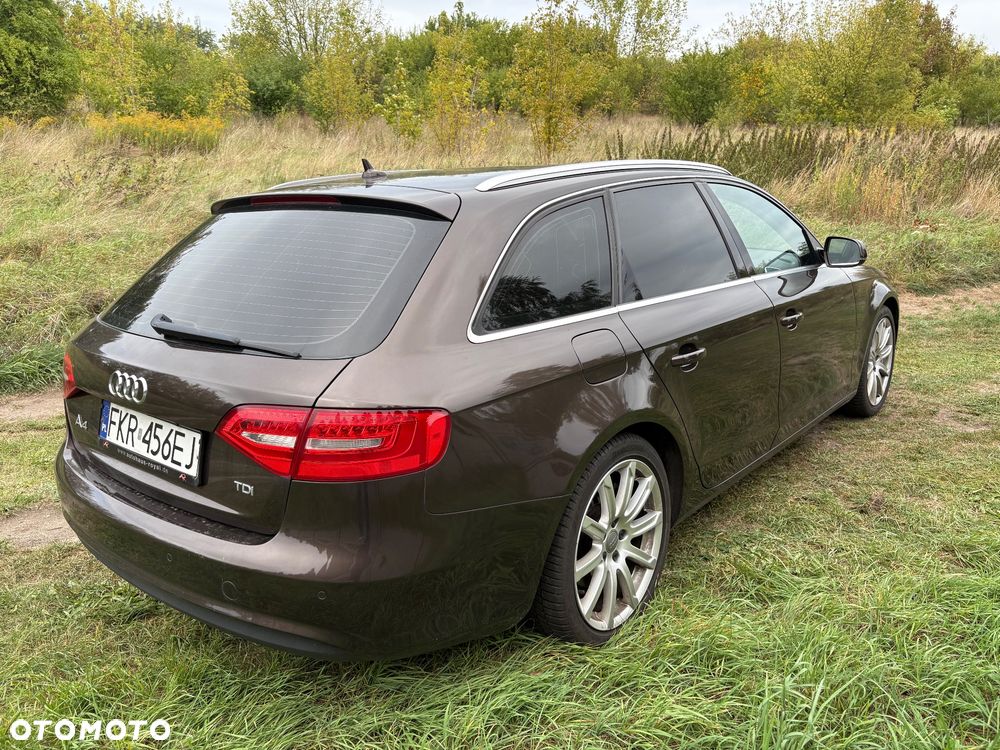 Audi A4 Avant 2.0 TDI DPF multitronic Attraction - 14