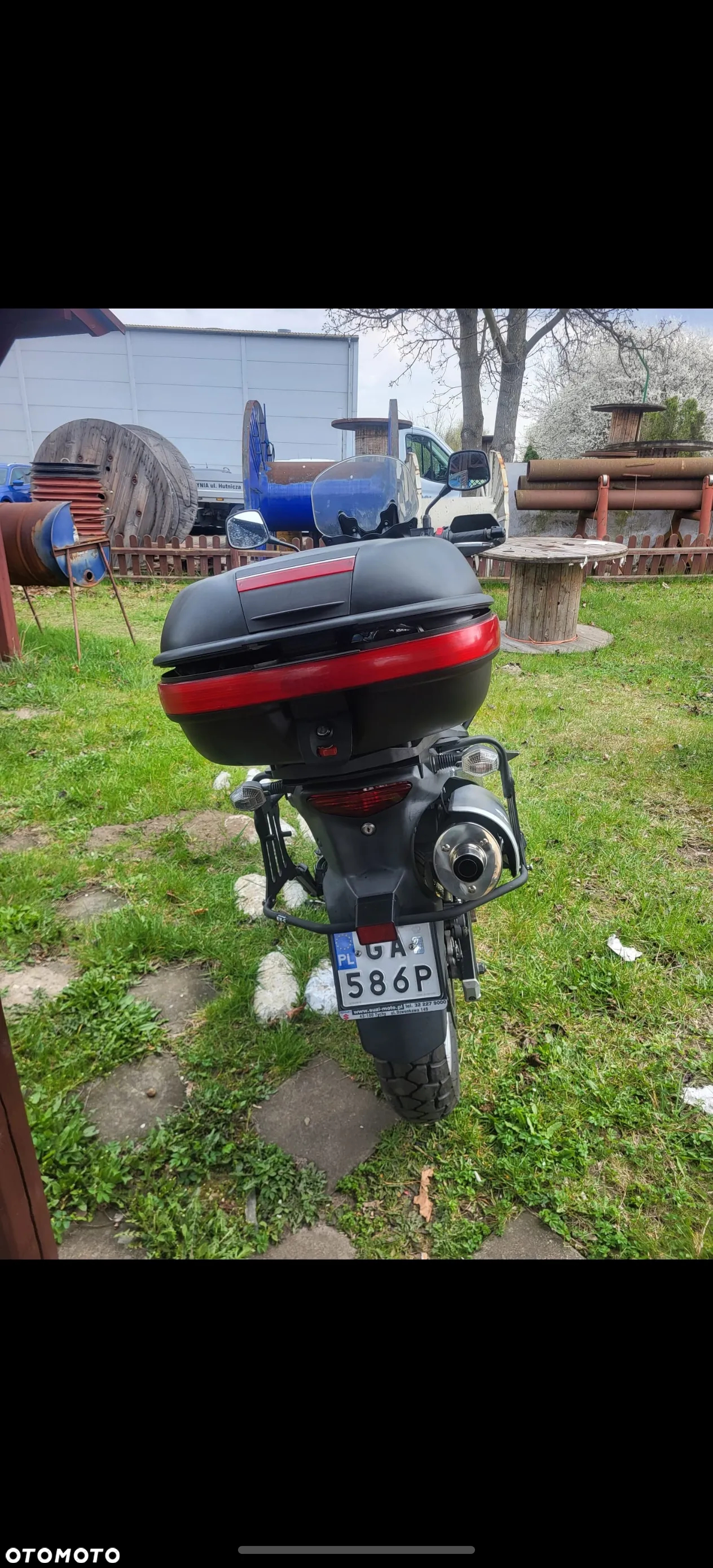Suzuki V-STROM - 4