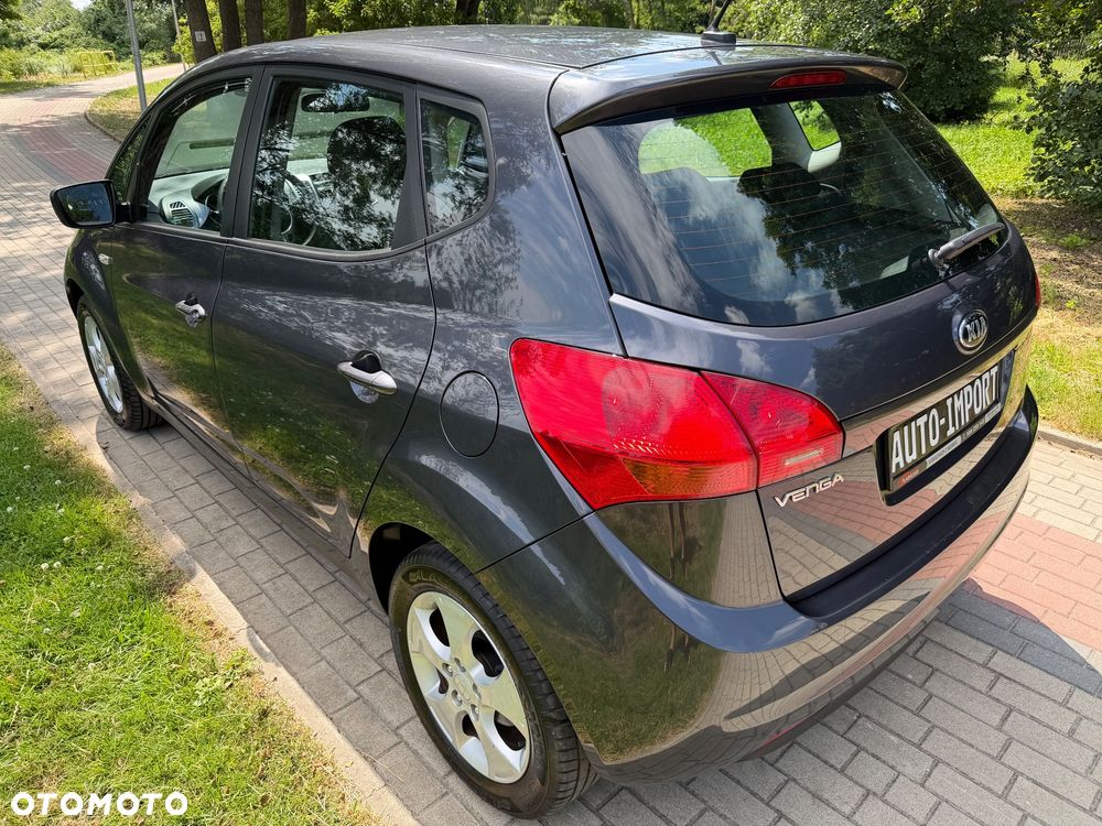 Kia Venga 1.6 CVVT Dream Team Edition - 25