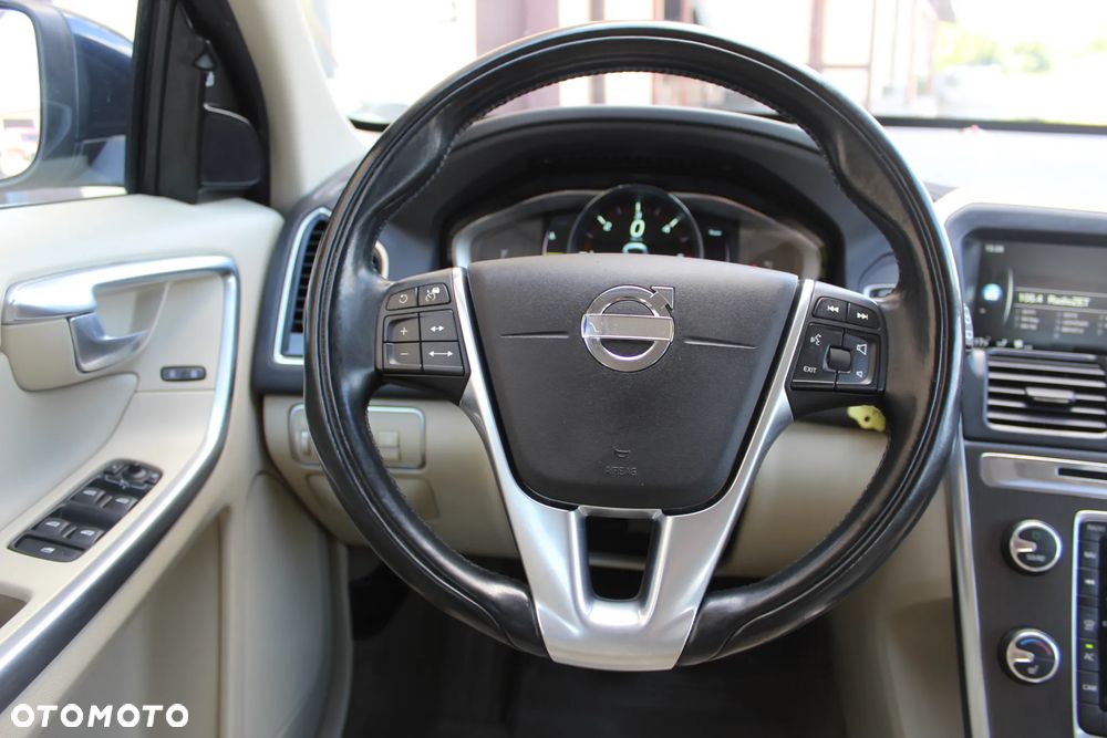 Volvo XC 60 D4 AWD R-Design Summum - 25