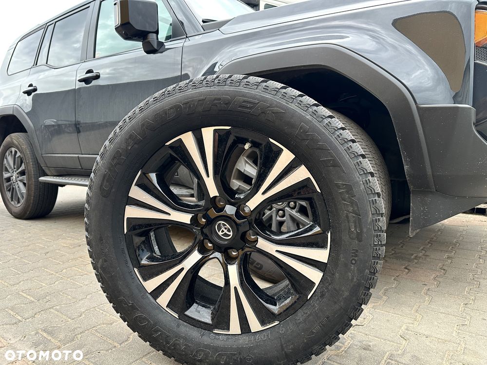Fabryczny Zestaw Kół 265/55R19 109H Toyota Land Cruiser / Hilux - 1
