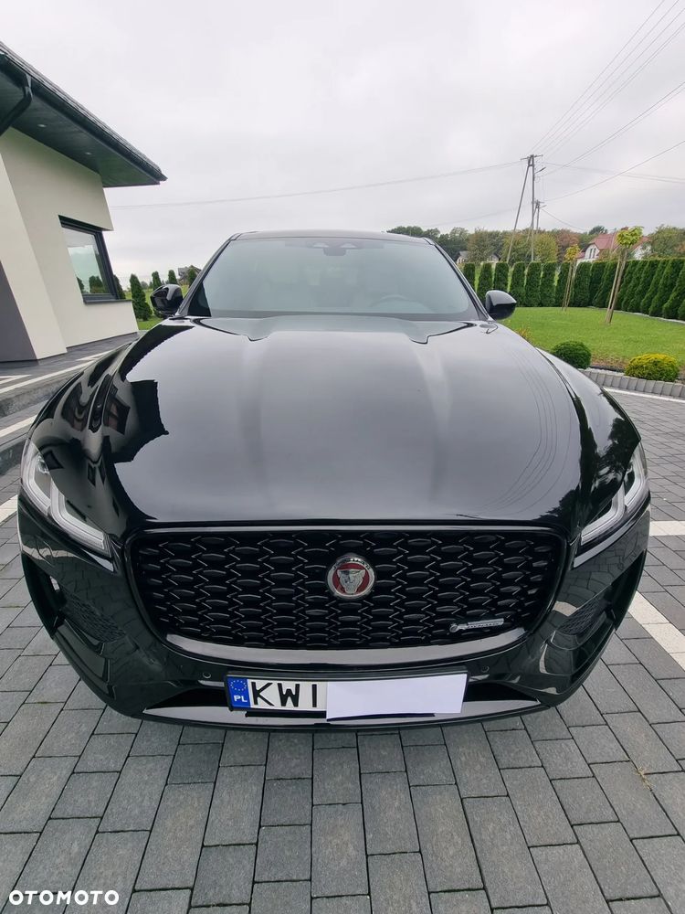 Jaguar F-Pace P250 AWD R-Dynamic S - 2