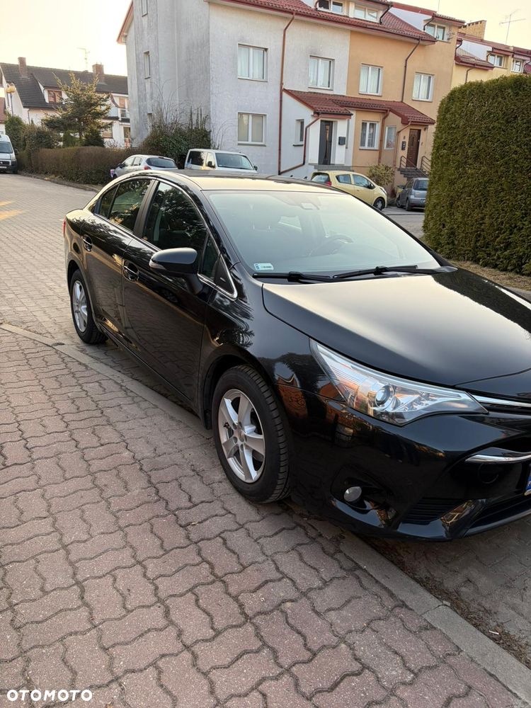 Toyota Avensis 1.6 Active - 1