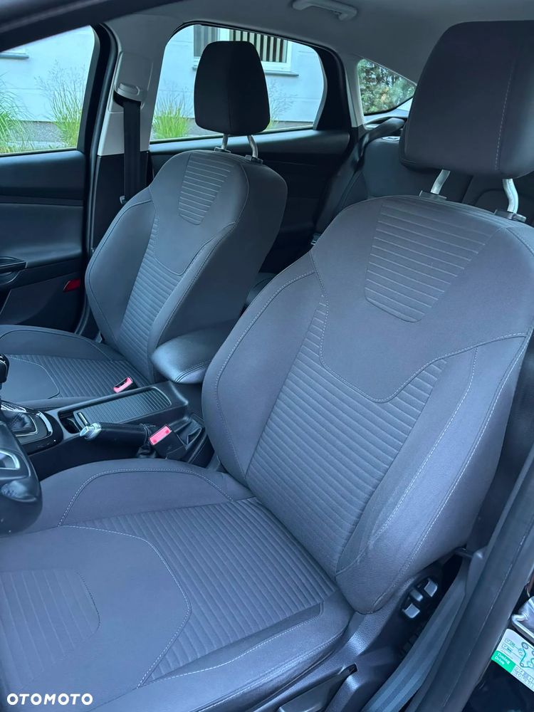 Ford Focus 1.0 EcoBoost Active Business - 13