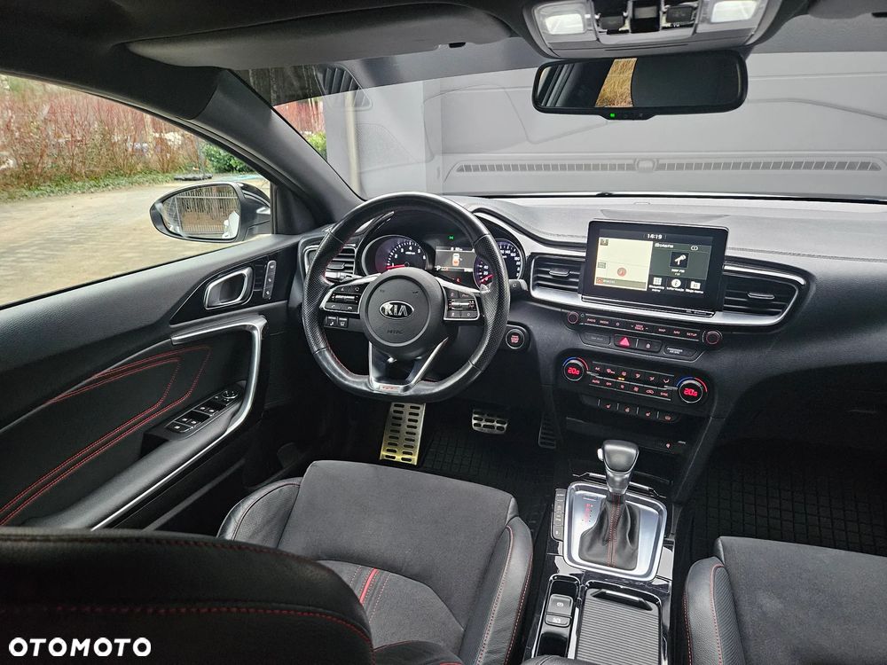 Kia ProCeed 1.6 T-GDI GT DCT - 30
