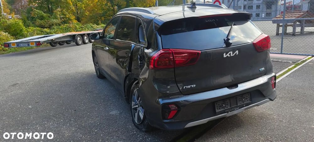 Kia Niro 1.6 GDI Hybrid Business Line - 3