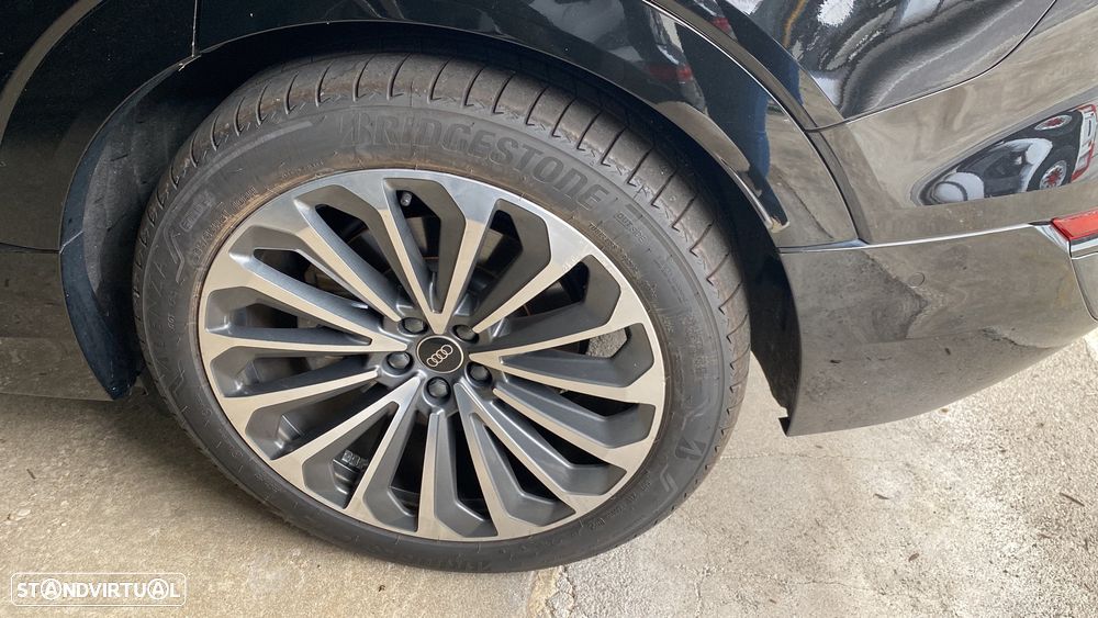 Audi Q8 e-Tron Sportback 50 quattro S line - 10