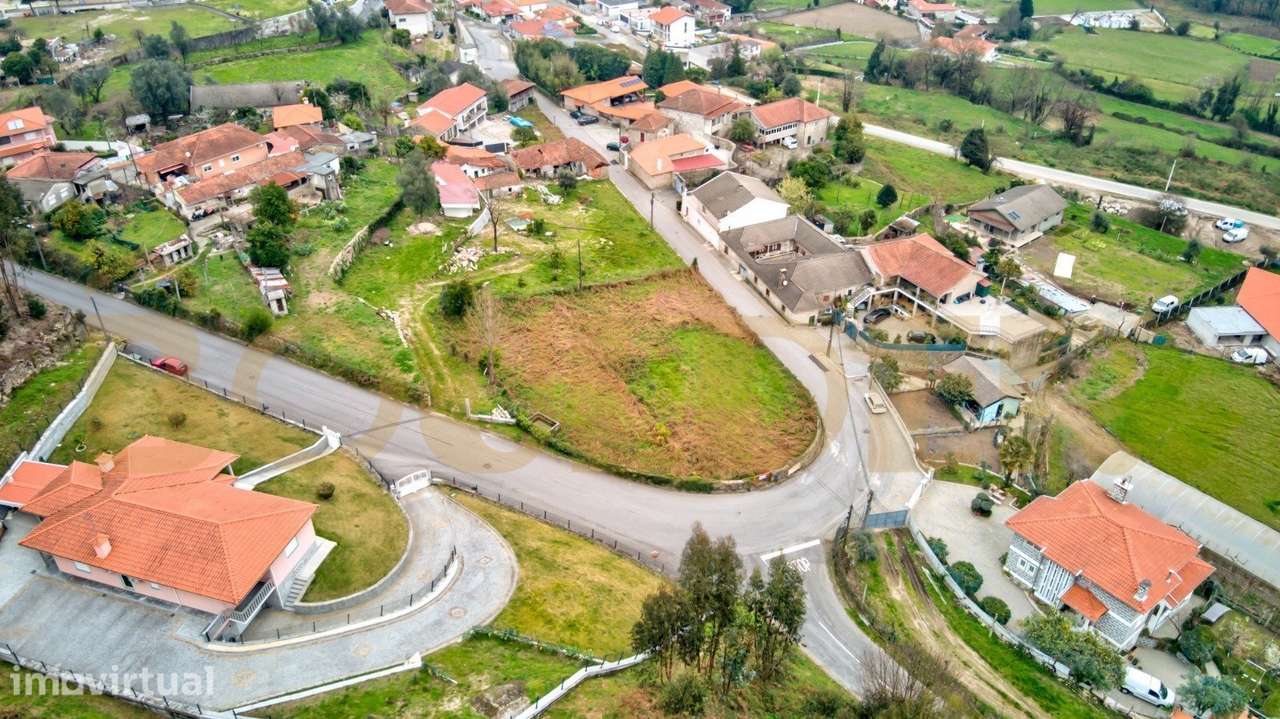 Terreno de construção em Galegos - Grande imagem: 3/32