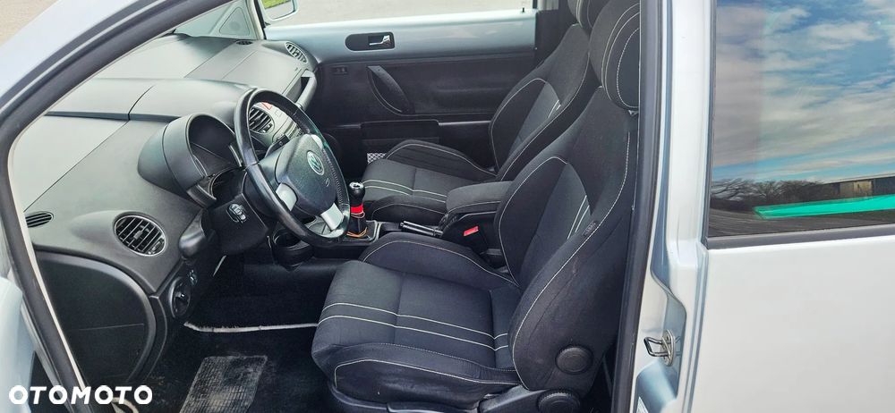 Volkswagen New Beetle 1.9 TDI DPF Freestyle - 16