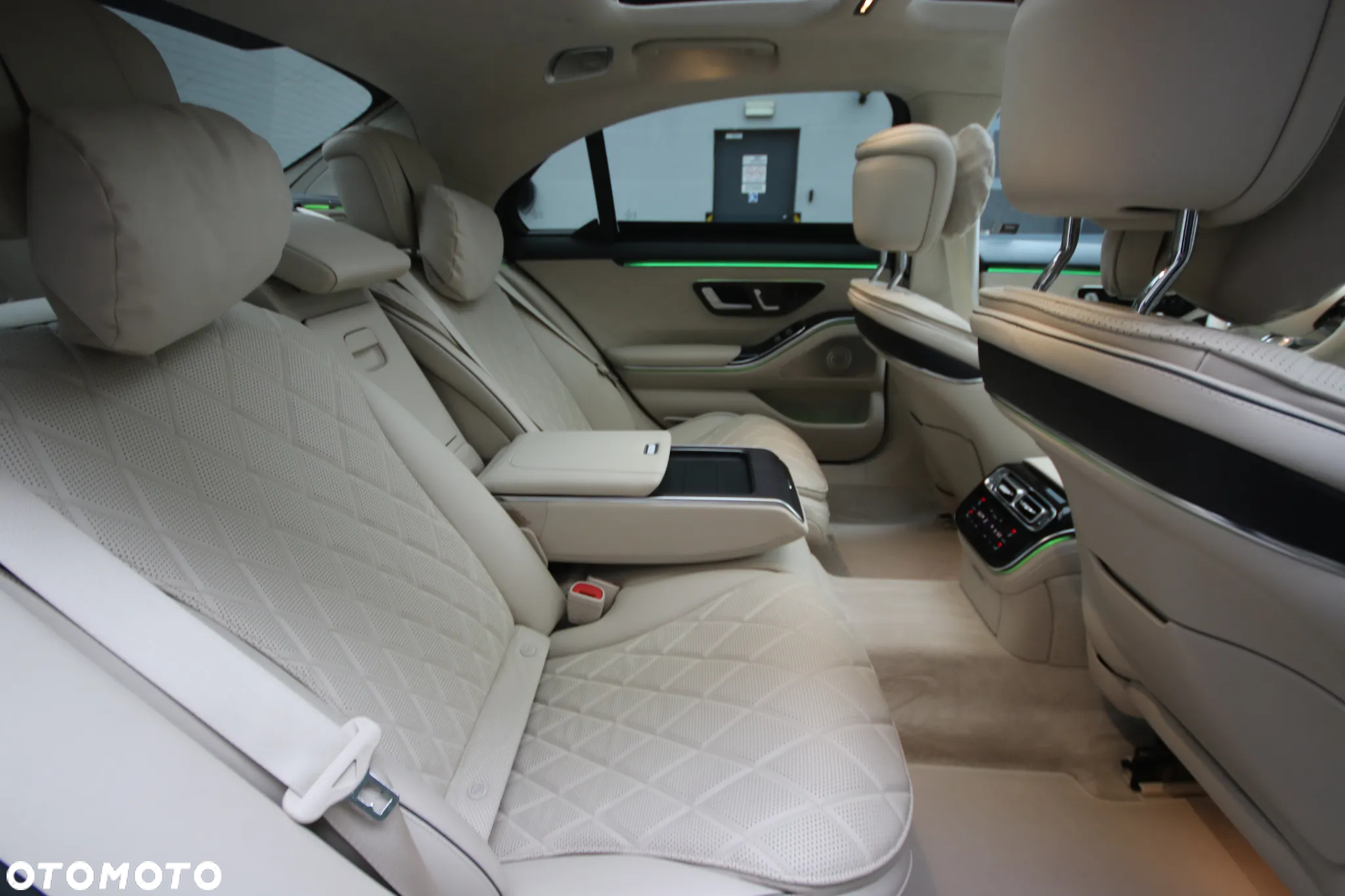 Mercedes-Benz Klasa S 400 d 4-Matic L AMG Line 9G-TRONIC - 22