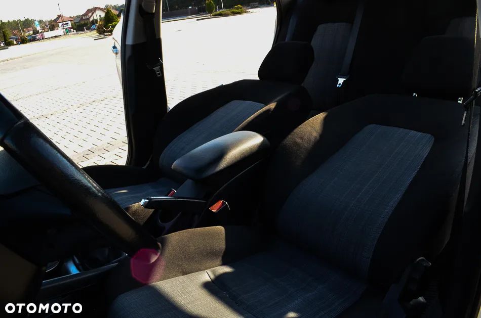 Kia Ceed 1.4 CVVT EX - 30