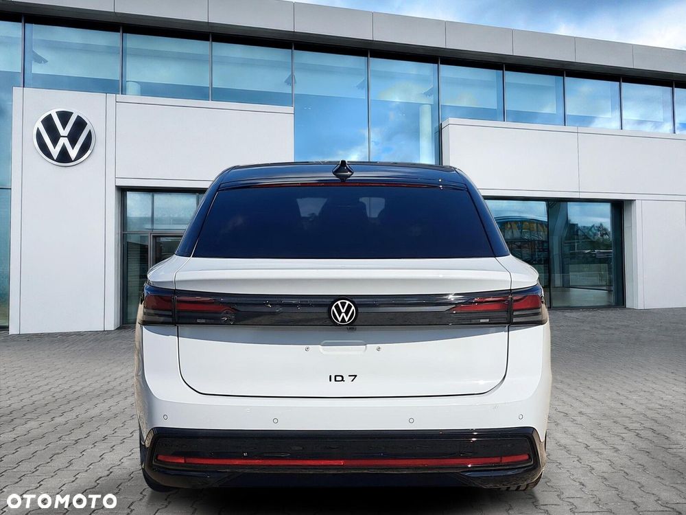 Volkswagen ID.7 59kWh Pure - 7
