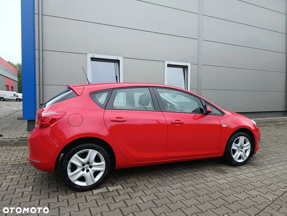 Opel Astra 1.4 Enjoy - 16