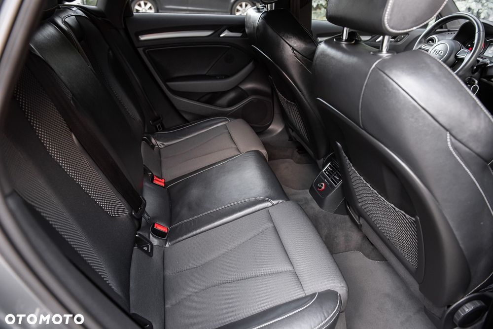 Audi A3 Limousine 1.6 TDI (clean diesel) S line Sportpaket - 29