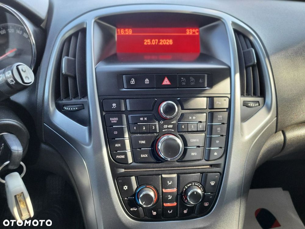 Opel Astra - 26