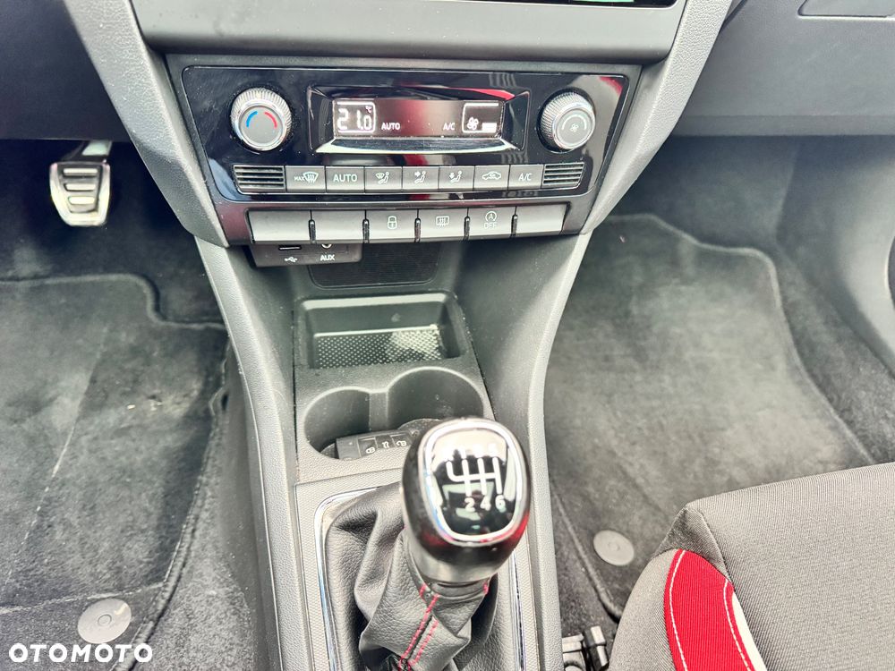 Skoda RAPID 1.0 TSI Monte Carlo - 24