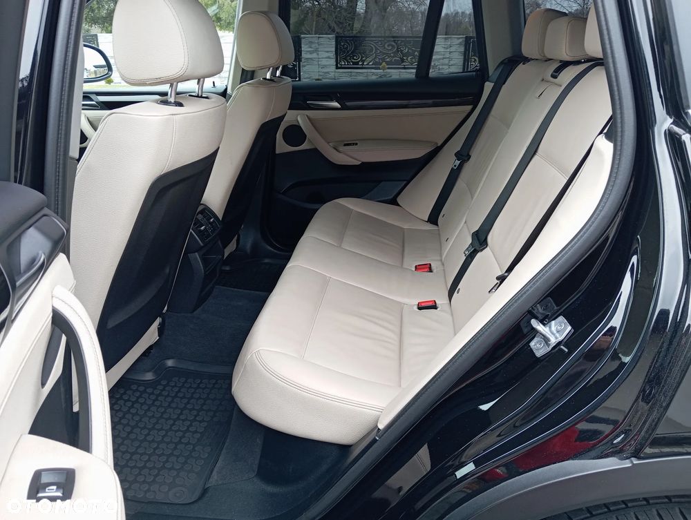 BMW X3 xDrive20d xLine - 11