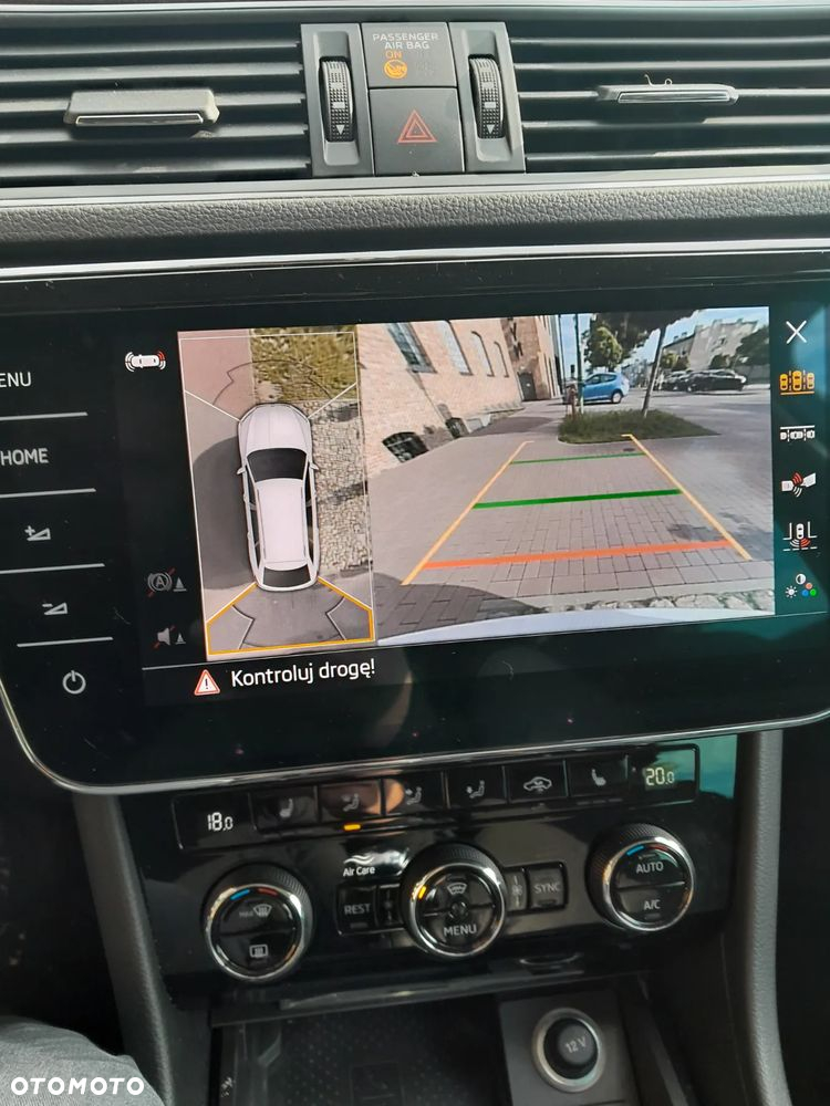 Skoda Superb 1.5 TSI ACT DSG Ambition - 20