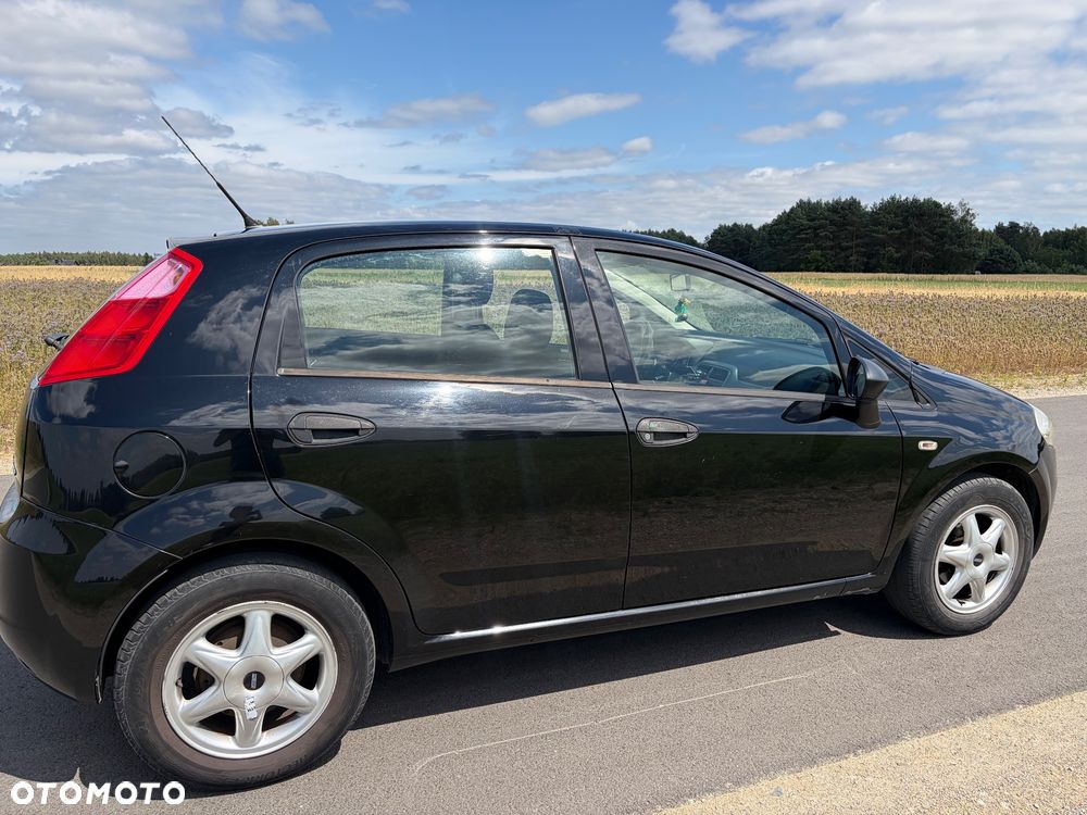 Fiat Grande Punto - 7