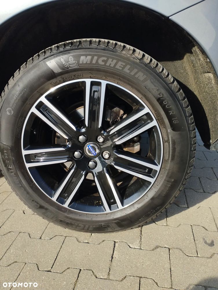 Volvo XC 60 D4 Momentum - 22