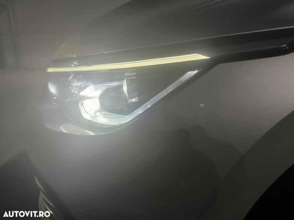 Volkswagen Golf 2.0 TDI DSG Style - 20