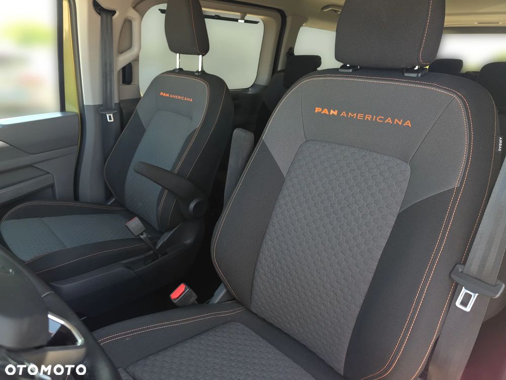 Volkswagen Caravelle - 22