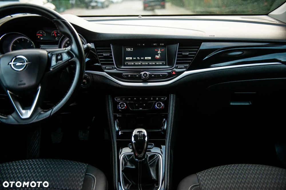 Opel Astra 1.4 Turbo Start/Stop Edition - 31