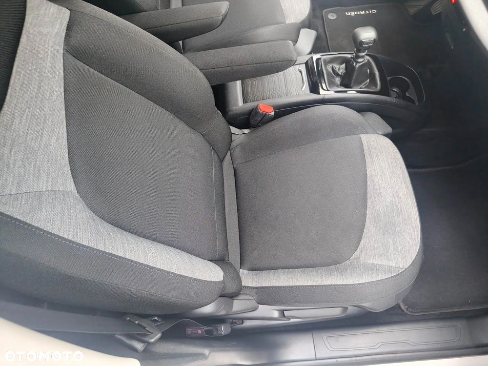 Citroën C4 SpaceTourer PureTech 130 Stop&Start LIVE - 19
