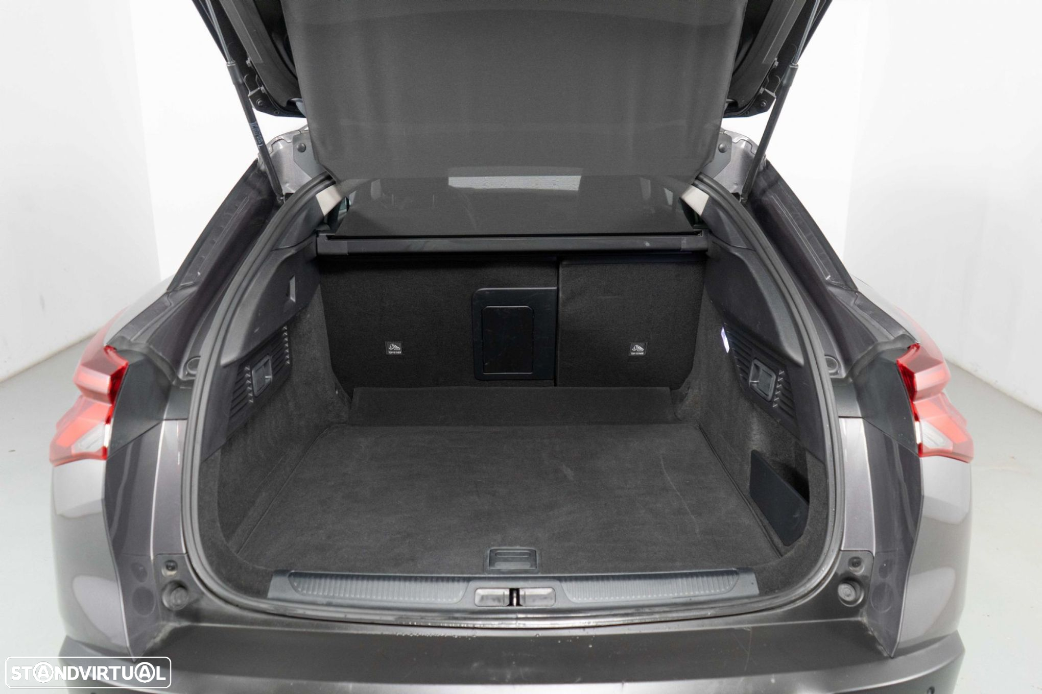 Citroën C5 X 1.2 PureTech Shine EAT8 - 11