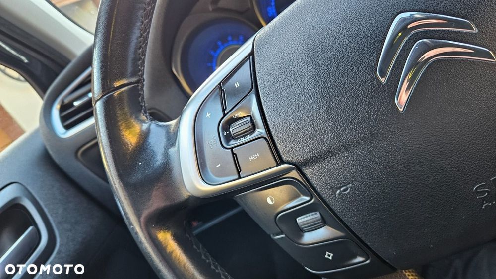 Citroën C4 1.6 VTi Exclusive - 28