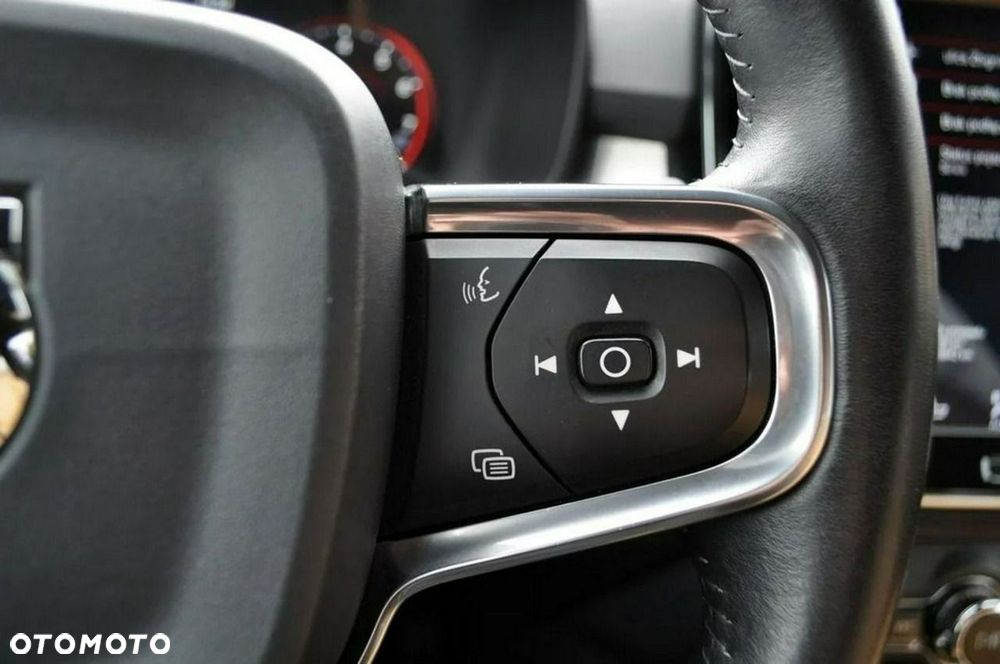 Volvo XC 40 2019