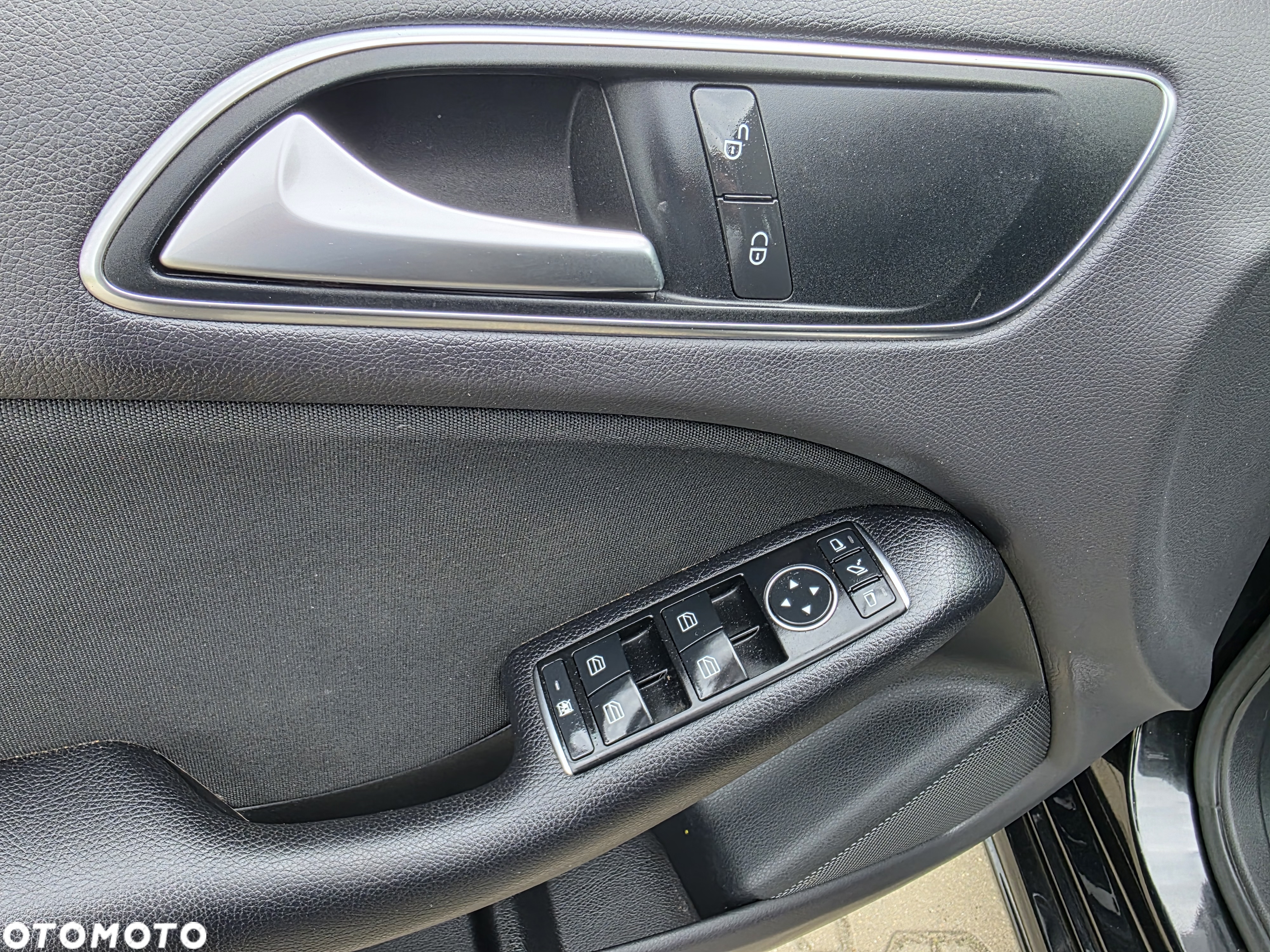 Mercedes-Benz Klasa B 180 (CDI) d - 18