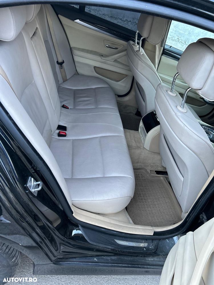 BMW Seria 5 530d Aut. - 7