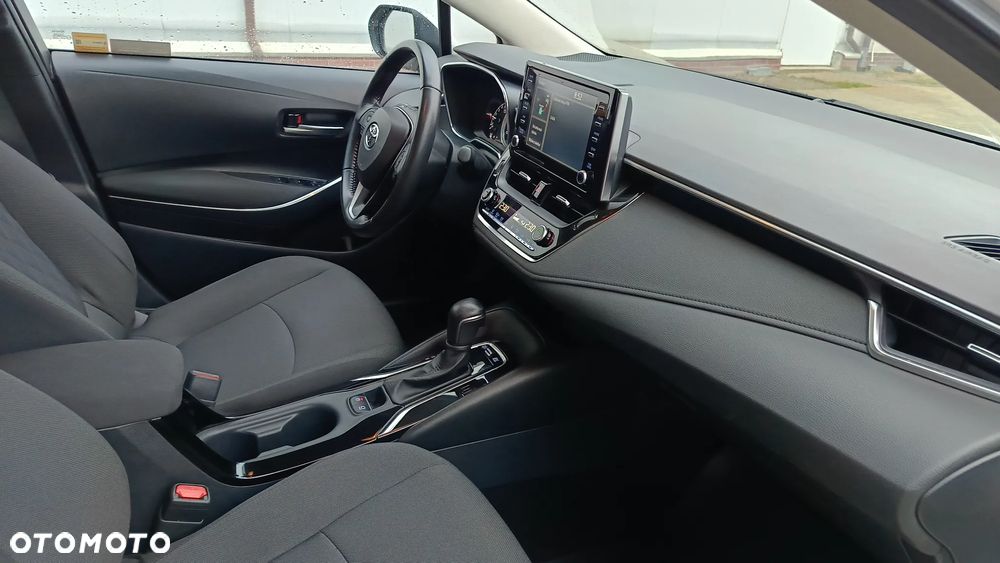 Toyota Corolla 1.8 Hybrid Comfort - 9