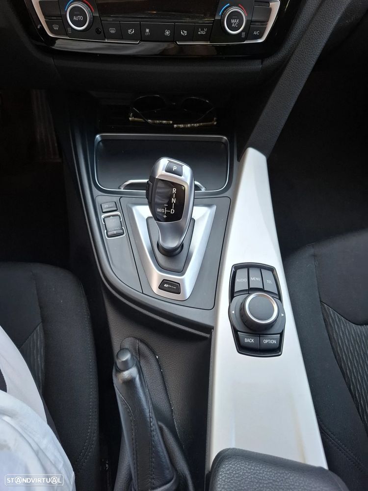 BMW 330 - 22