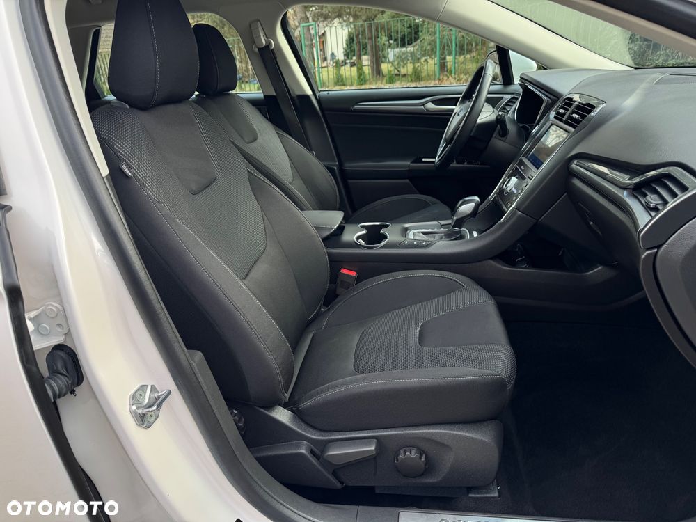 Ford Mondeo 2.0 Ti-VCT Titanium - 31