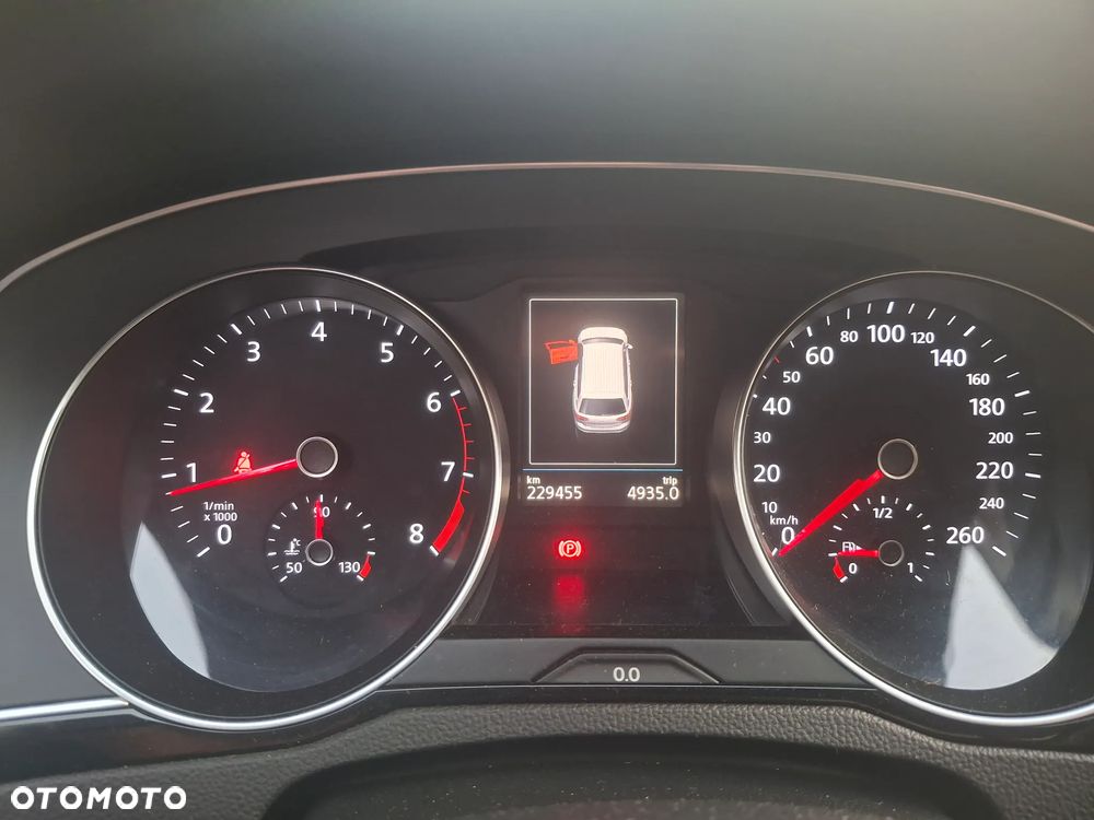 Volkswagen Passat 1.8 TSI BMT Comfortline - 9