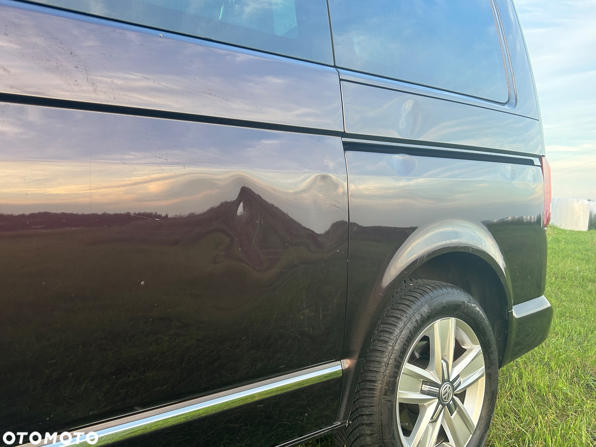 Volkswagen Multivan - 21